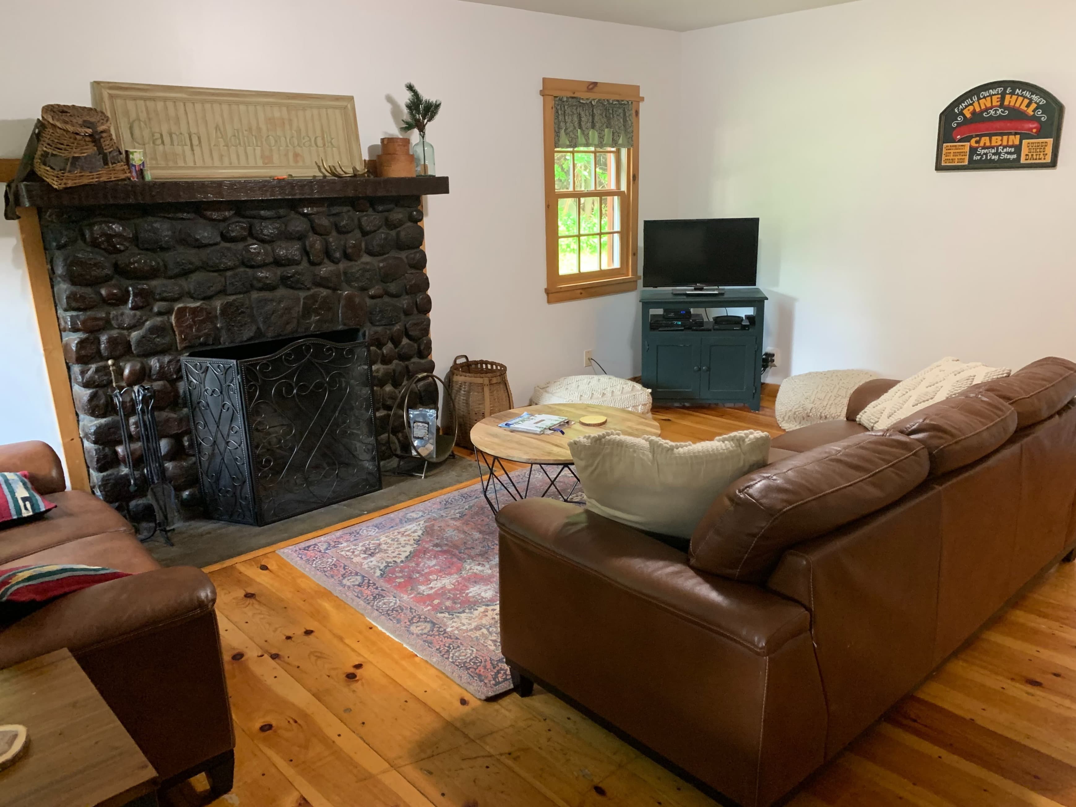 5.	Living Room