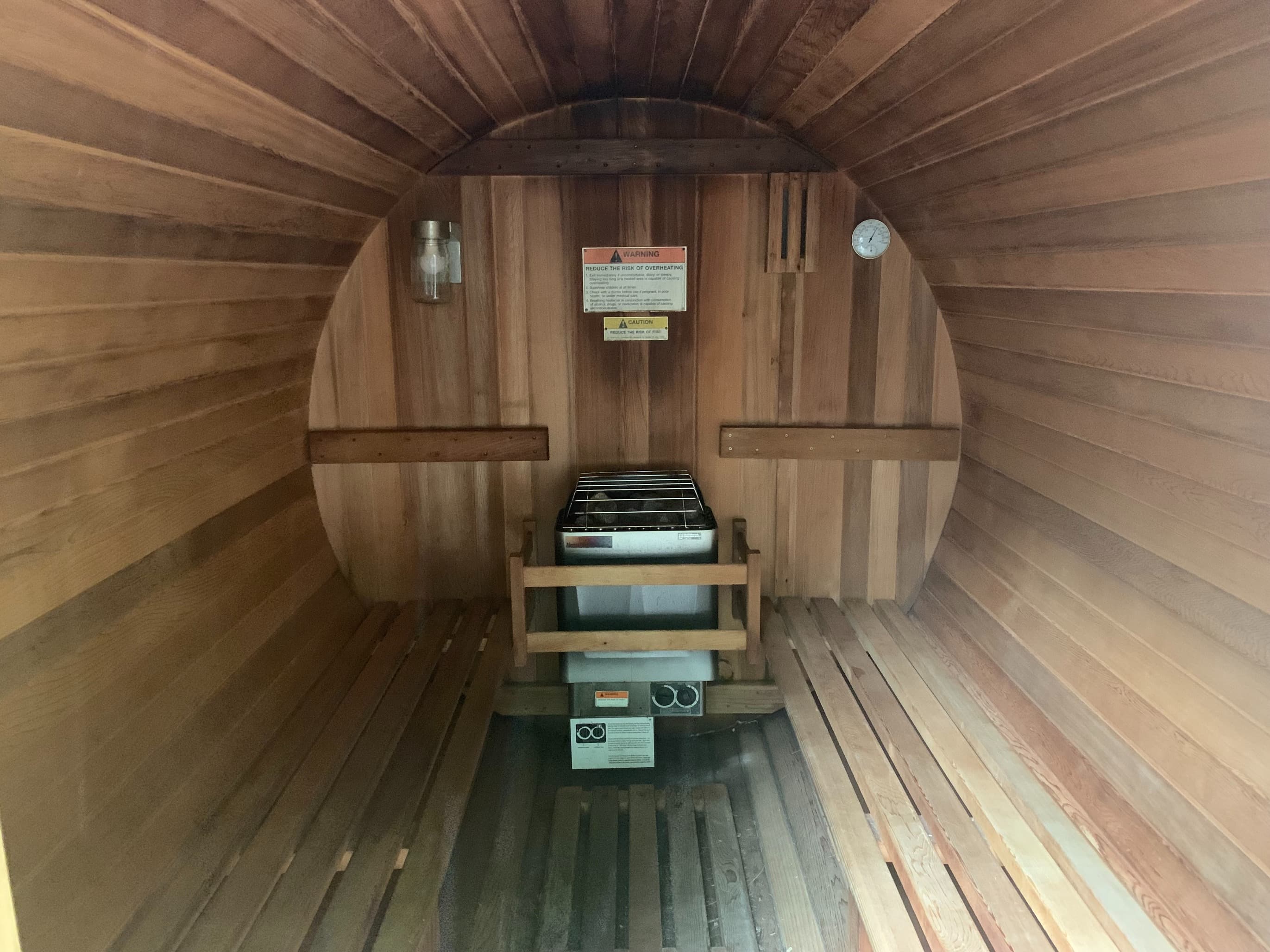 4.	Sauna